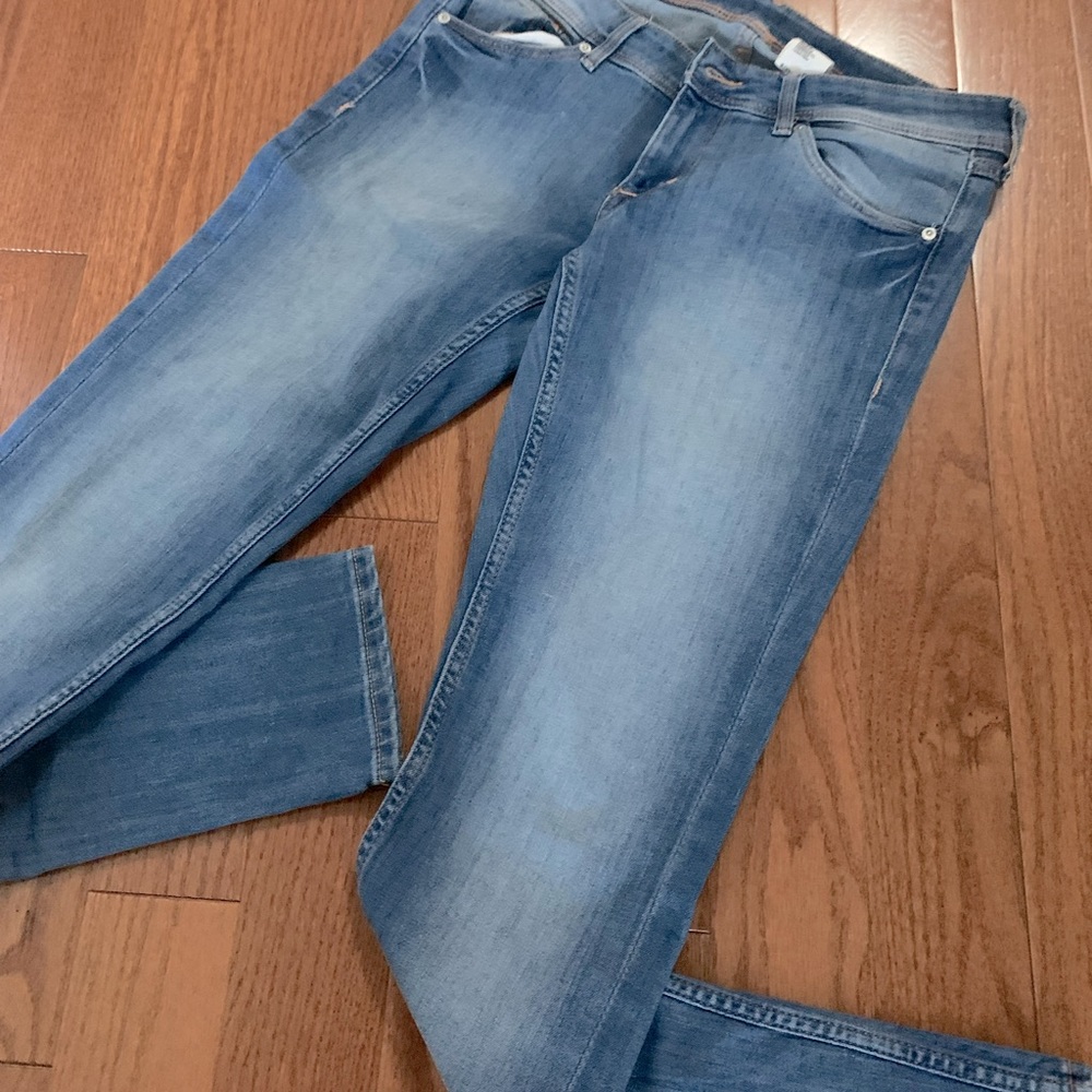 Low Rise Jeans - Picture 2 of 5